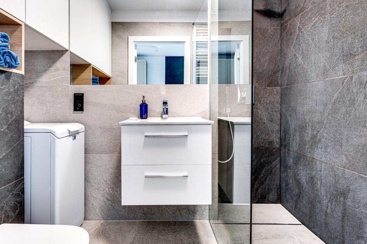 Apartament Piekny Widok, 15Min Od Rynku, Netflix, Garaz Free Wrocław Eksteriør billede